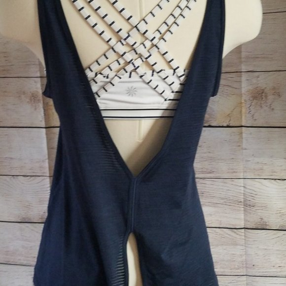 Athleta Fully Focused Top Tank Bra Support Navy Blue / White Size XXS EUC - Picture 13 of 15